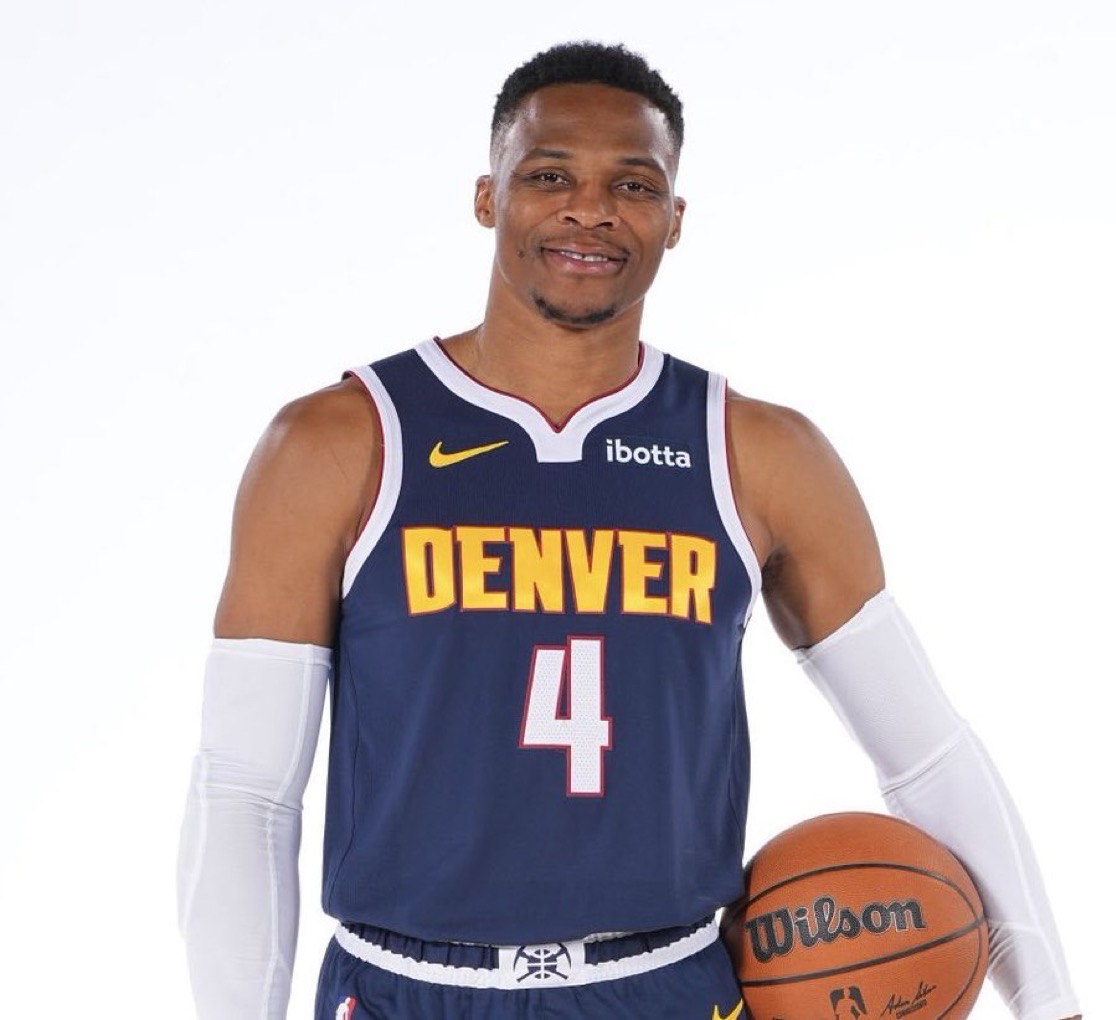 但他在场上 但他在场上