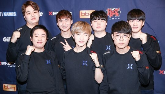 补阵容在这 补阵容在这