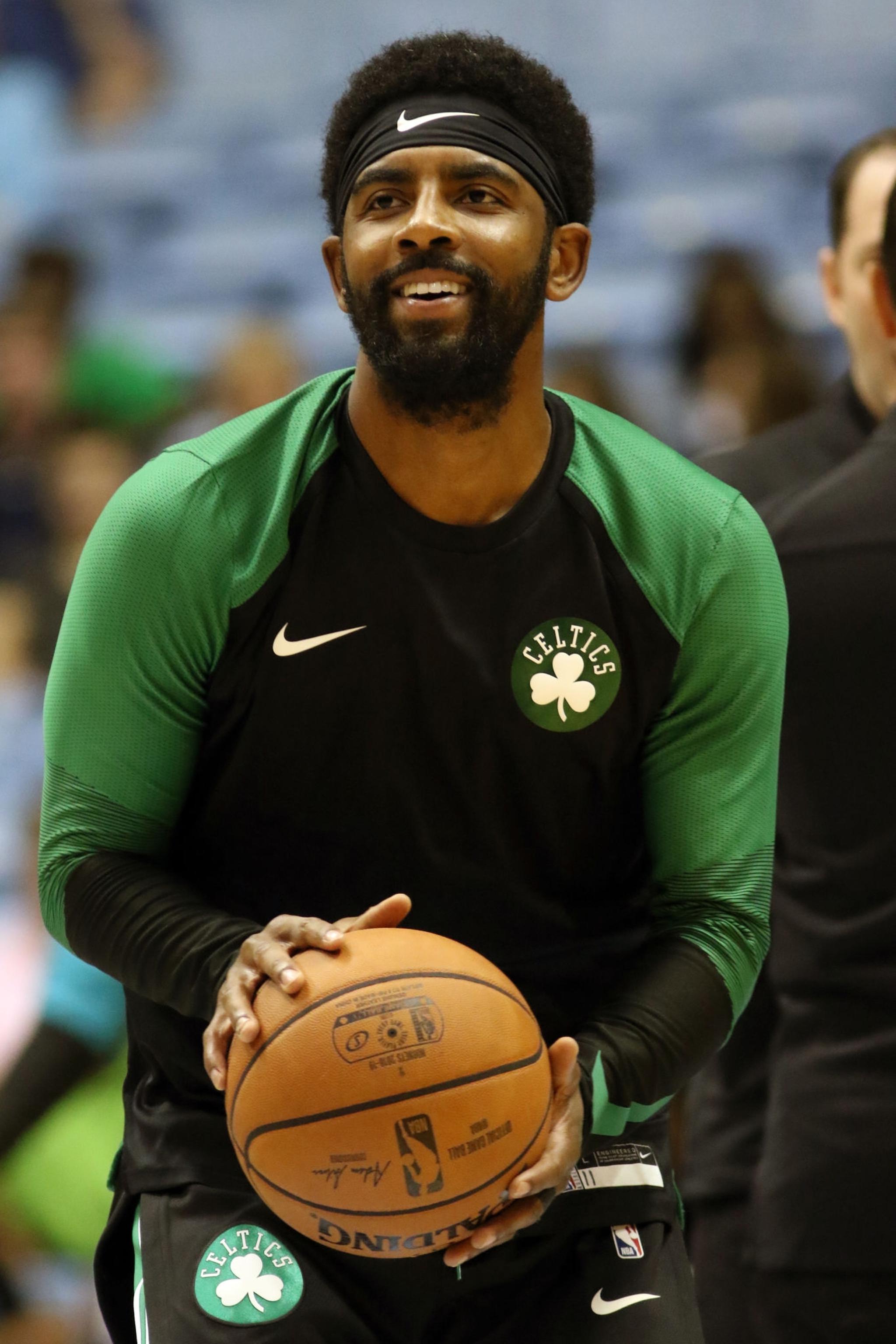 教练组的明 教练组的明