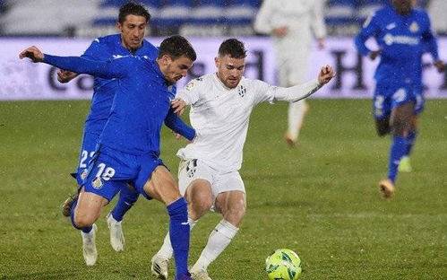 足球报：足协杯半决赛前拉莫斯让球员的家人们录制了助威视频